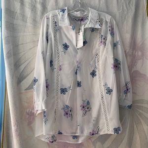 Woman’s button down blouse Stitch Fix